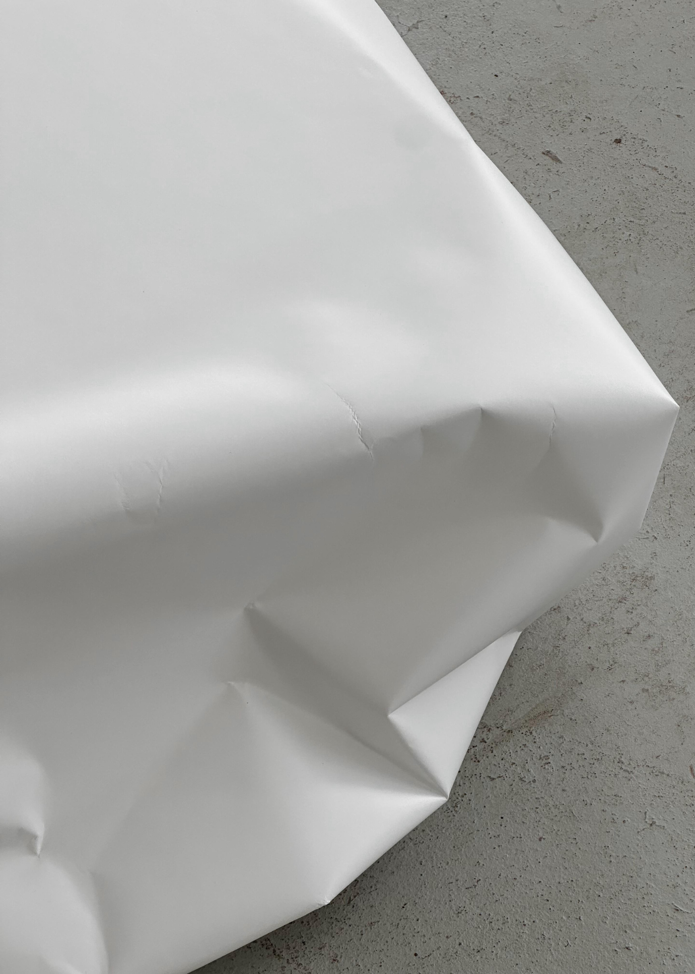 Papier Tisch [Paper Table] 11B
