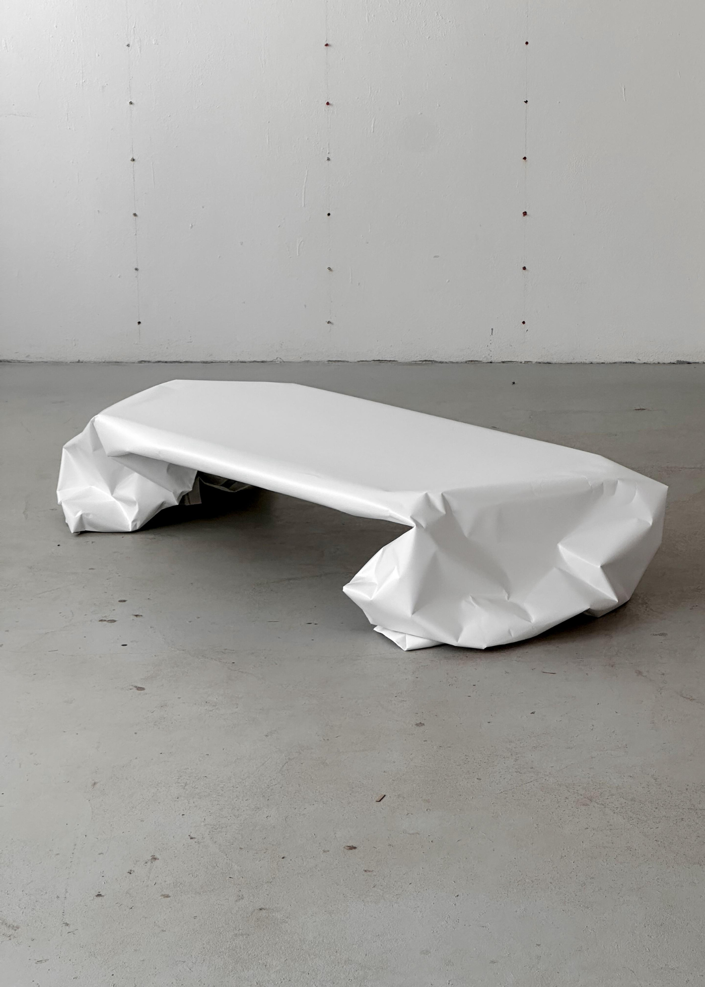 Papier Tisch [Paper Table] 11B
