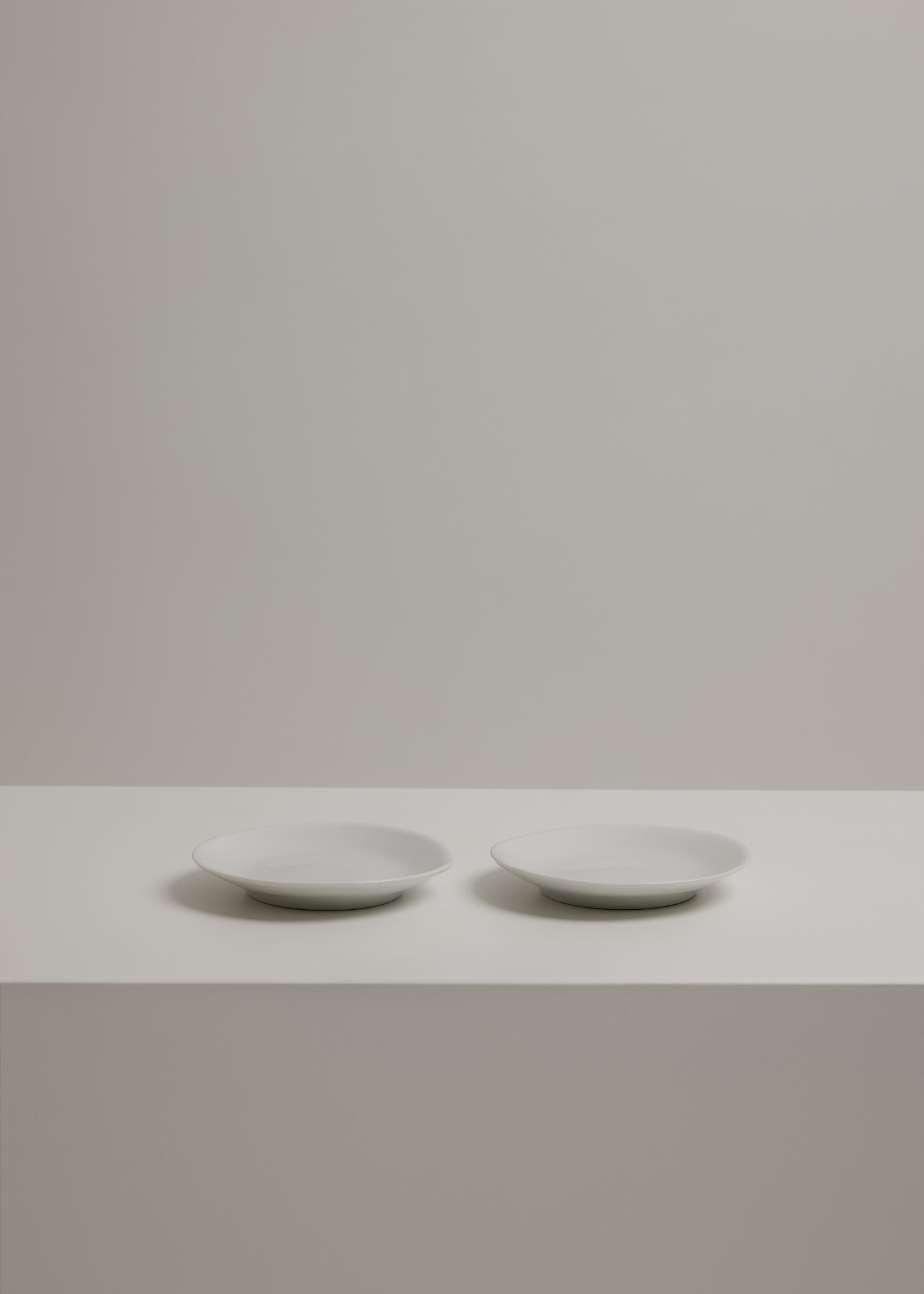 White Saucer [Set of 2]